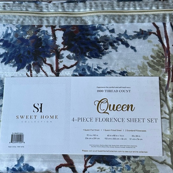 Queen Size Floral Bedsheet - Picture 3 of 5